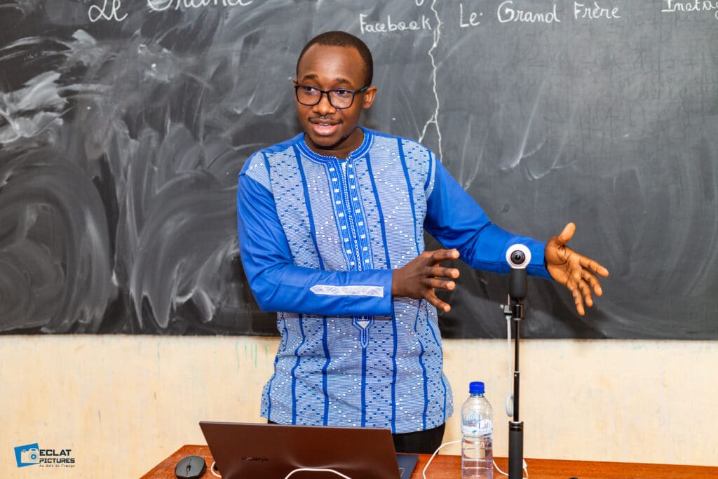 Josias DIENDERE expert en stratégie digitale